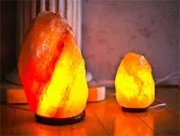 Неограненная солевая лампа Stay Gold в комплекте "Скала". 5-7 кг