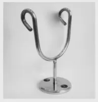 Крючок для тростей и костылей травмобезопасный Инва КТ-1