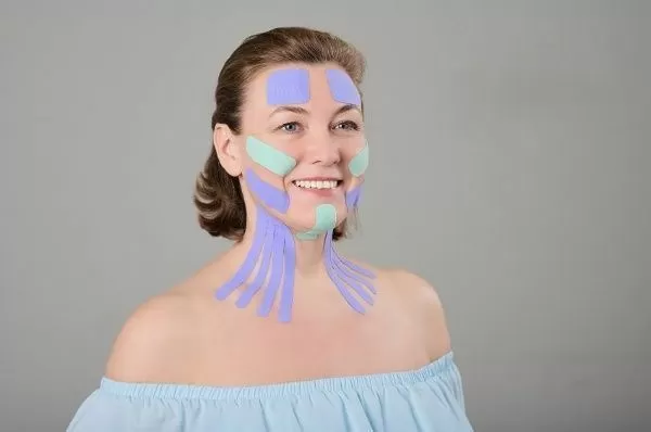 Кинезио тейп для лица Face Tape BBalance 5см*5м, хлопок, бежевый