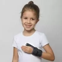 Фиксатор лучезапястного сустава Крейт Е-207 детский 