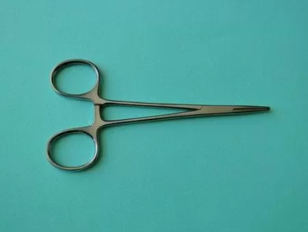 Зажим кровоостанавливающий Москит прямой 150мм Hilbro 14.0080.15