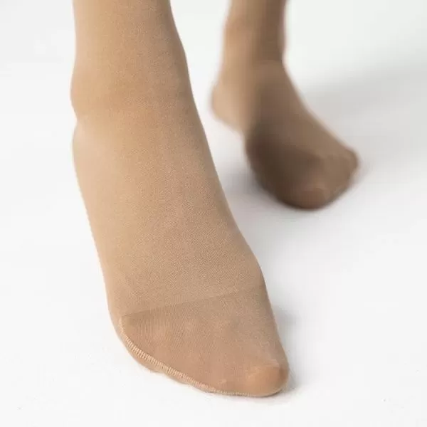 Гольфы компрессионные Тривес ТК.211 унисекс 1 класс компрессии с закрытым носком цвет бежевый  