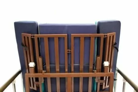 Кровать-кресло с "ушками" для сна в положении сидя электрическая МЕТ REALTA, артикул 17135 с регулировкой высоты, с переворотом и туалетом