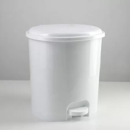 Ведро для мусора с педалью 12 л, пластик