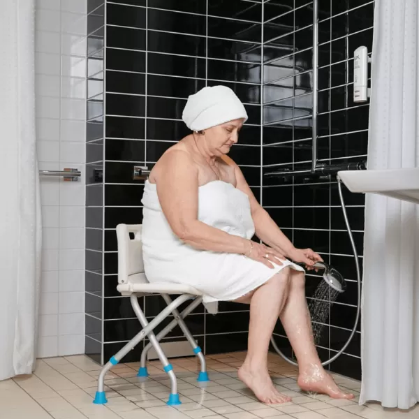 Стул для ванны Ortonica Lux-600 складной