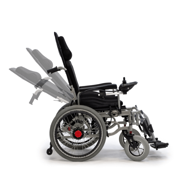 Кресло-коляска с электроприводом MET COMFORT 21 NEW, артикул 21158, ширина сиденья 45 см, колеса пневматические